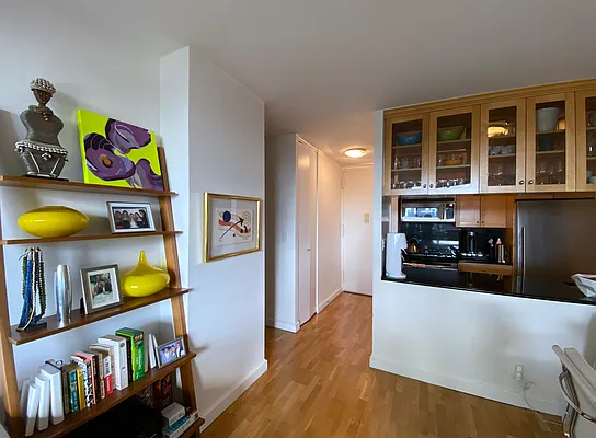 Rented by Newell and Assoc. | media 2