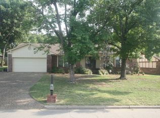 8207 Valley Forge Rd, Fort Smith, AR 72903