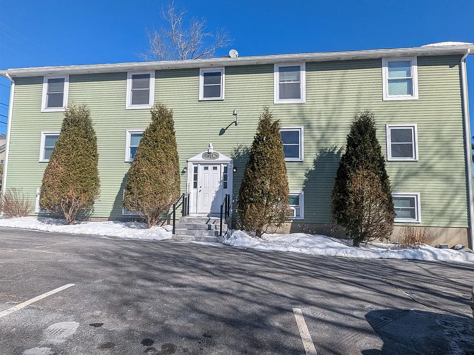 471 High St #4
