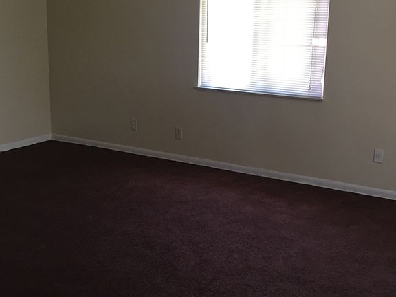 3rd image of 2449 Vera Ave APT 4