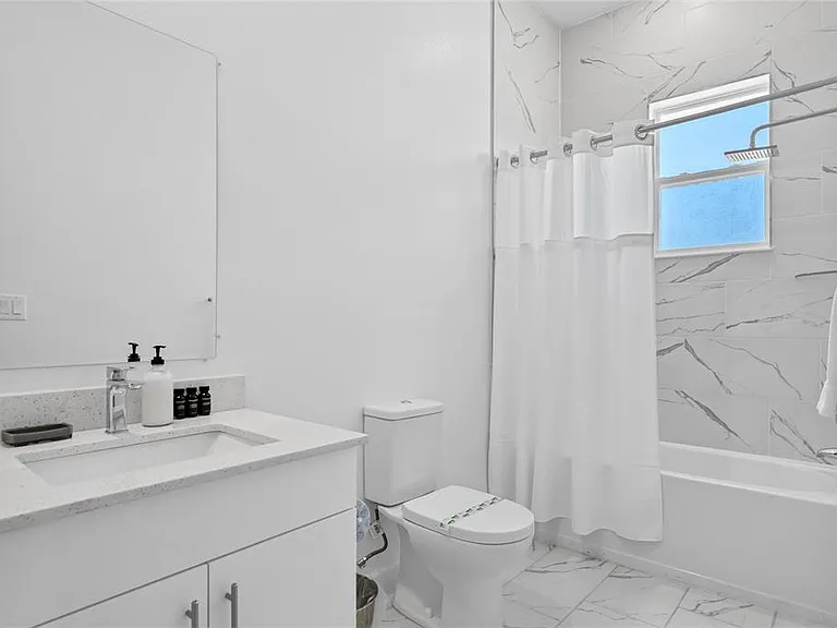 637 Trikomo Dr — Photo 21