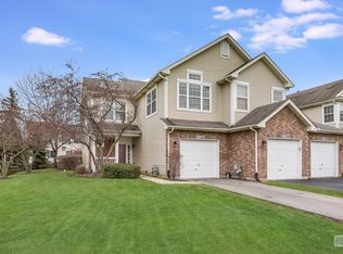 2104 Fulham Dr, Naperville, IL 60564