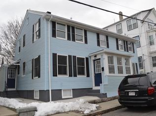84 Oak St, Fall River, MA 02720