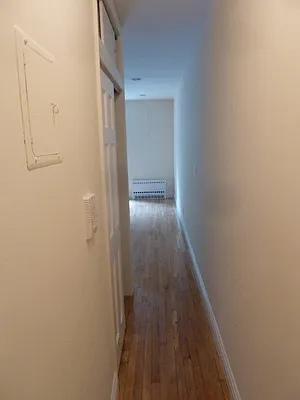 Rented by Chartwell Manhattan Realty | media 15