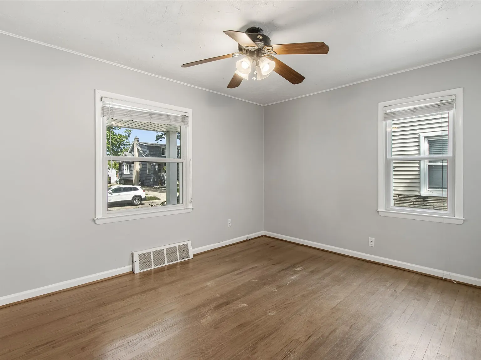 2 bed, 855 sqft, $2,125 — Photo 3