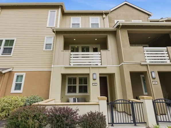 142 Triggs Ln, Morgan Hill, CA 95037