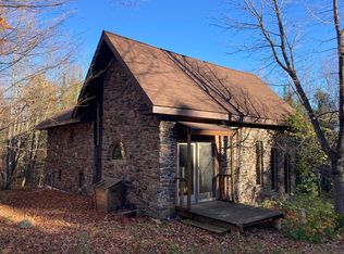 192 W Deeryard Lake Rd, Lutsen, MN 55612