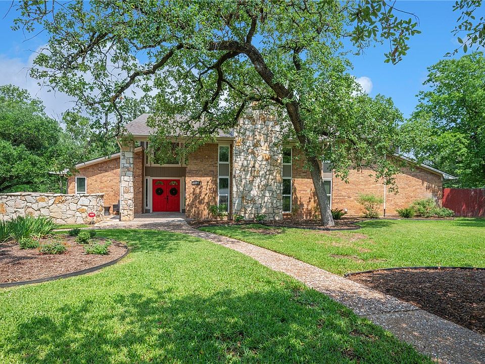 1st image of 2708 Teakwood Ct