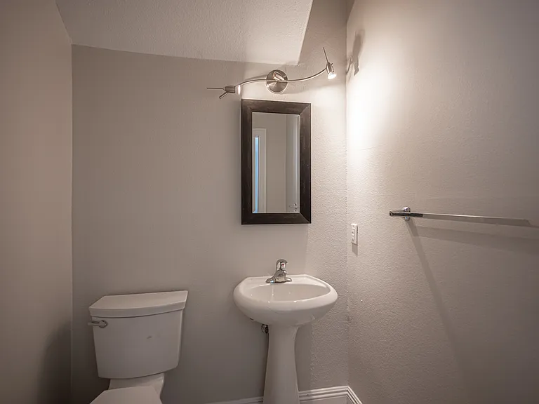 8967 Ellenbrook St — Photo 20