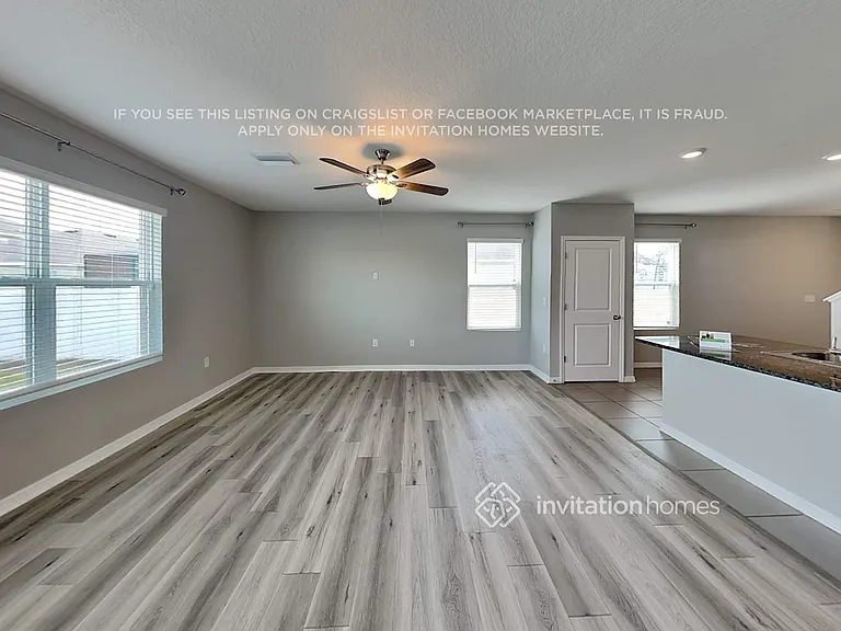 4911 Willow Breeze Way — Photo 4