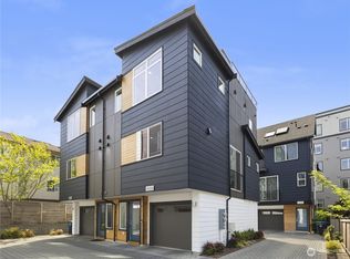 3011 NE 130th St #A, Seattle, WA 98125