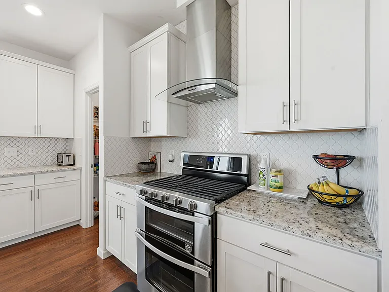 2332 Sand Cherry Dr — Photo 38