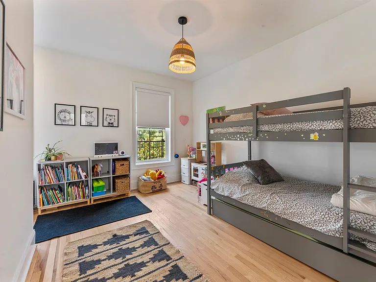 8 Paulmier Pl — Photo 25