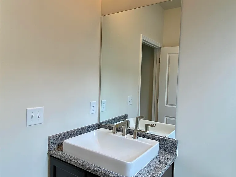 102 Arose Ln — Photo 15