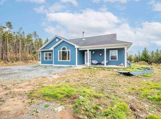 281 Heselton Dr, Halifax, NS B0J 2L0