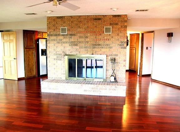 2nd image of 15407 Venado Dr