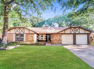 4605 Indian Oaks Trl, Arlington, TX 76017