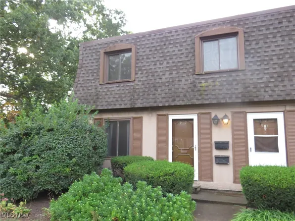 1651 Mentor Ave APT 912, Painesville, OH 44077