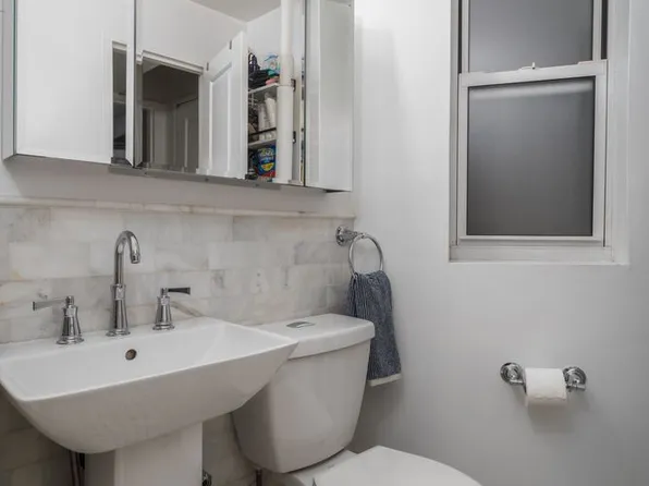 70 East 93rd Street image 10 of 14