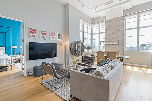 Sold by Nest Seekers International | media 26