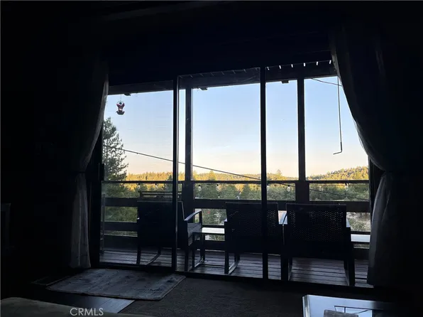 2476 Elko Dr, Arrowbear Lake, CA 92382