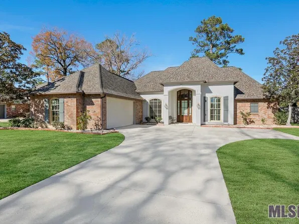 15105 Green Trails Blvd, Baton Rouge, LA 70817