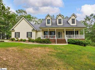 140 Sellars Dr, Inman, SC 29349
