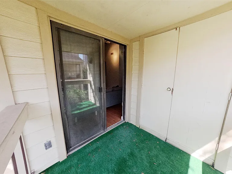 1881 Bering Dr #6 — Photo 23
