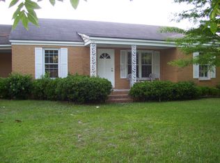 507 E 7th St, Adel, GA 31620