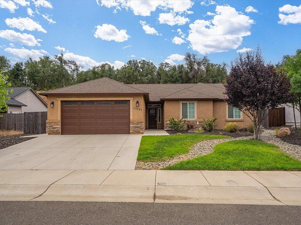 1st image of 20189 Ballentine Dr