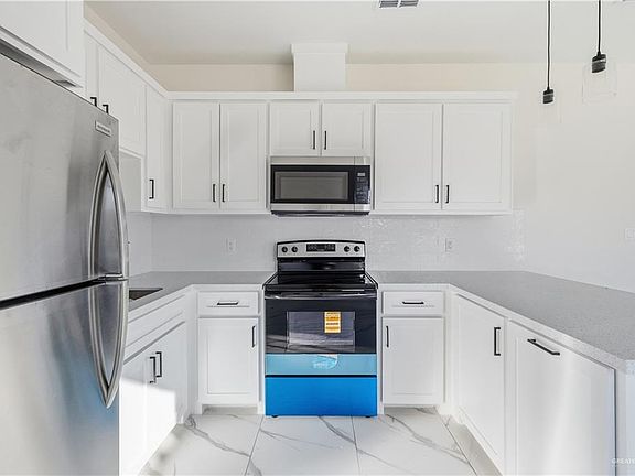 4th image of 1324 N Abesam Ave