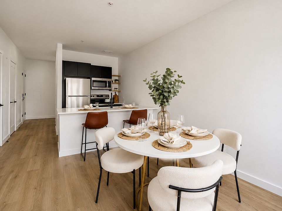1st image of 486 Market St #404