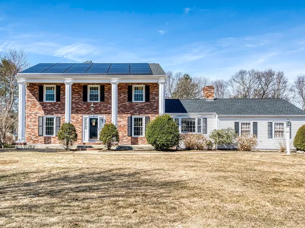 4 Crownridge Rd, Westborough, MA 01581