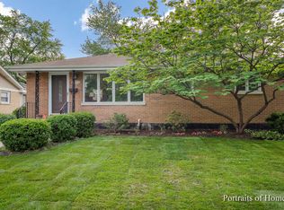 4326 Stanley Ave, Downers Grove, IL 60515