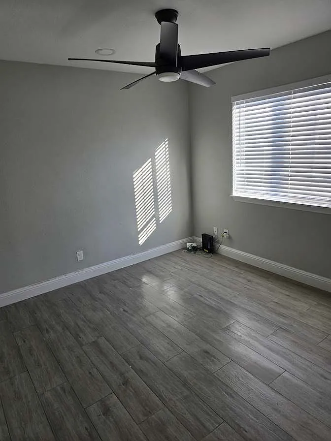 6261 Jackson Ave — Photo 2
