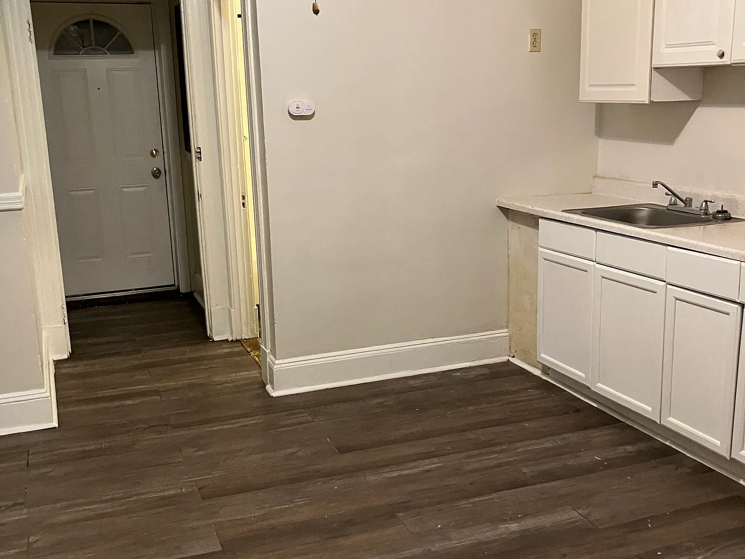 2 bed, $1,400 — Photo 2