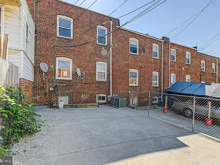 416 Hornel St #2 — Photo 27