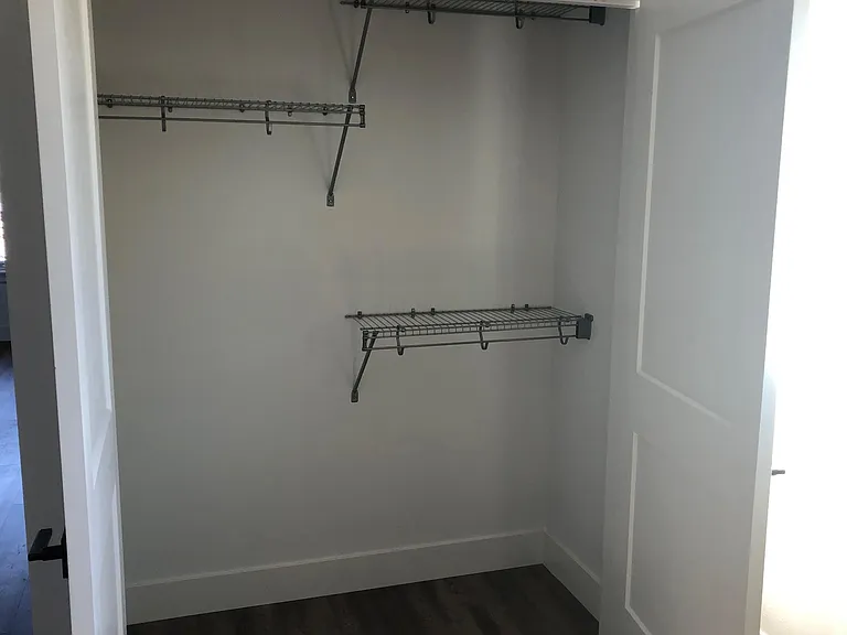 8543 Midvale Ave N #401 — Photo 6