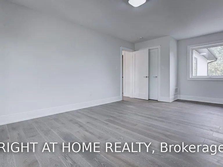 1165 Pinegrove Rd — Photo 25
