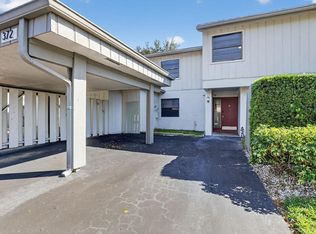 372 Deer Creek Wildwood Ln, Deerfield Beach, FL 33442