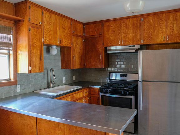 Kitchen - (Updated Appliances)