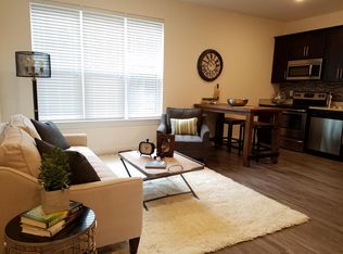 3706 W End Ave APT 103, Nashville, TN 37205