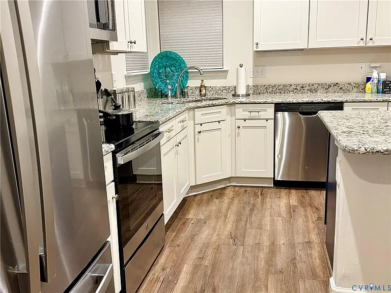 2404 Prince Andrew Ct #42 — Photo 6