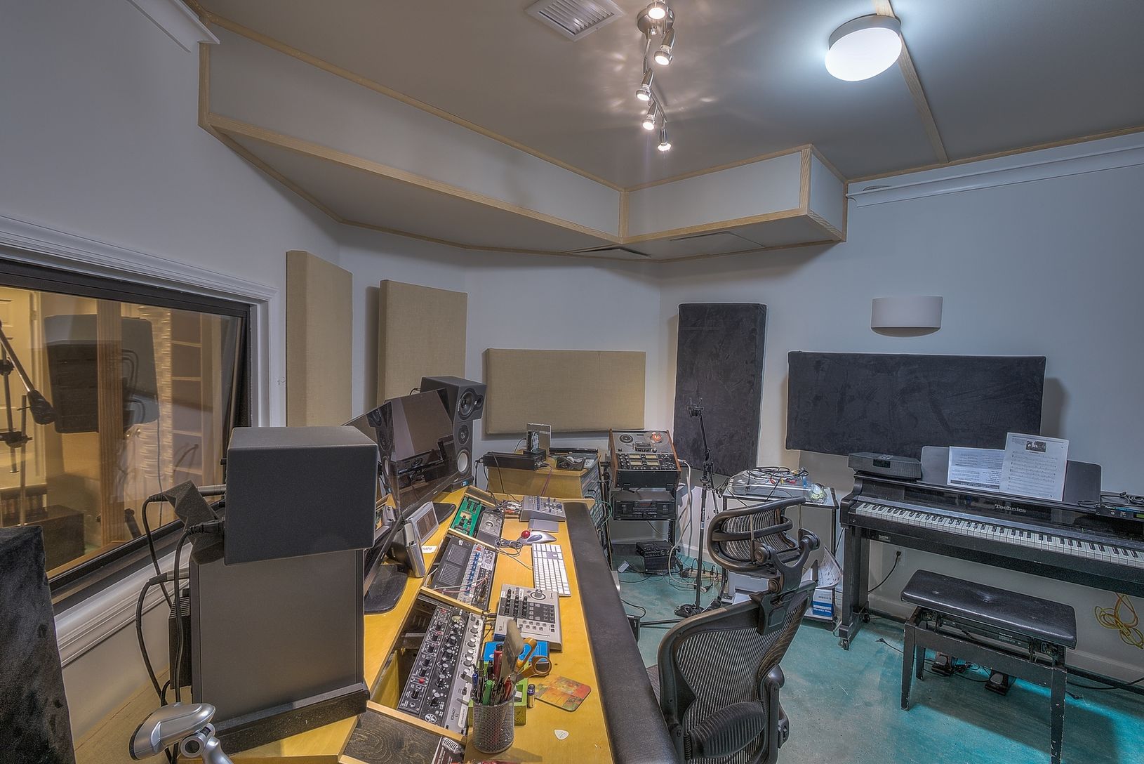 State of the Art Sound Studio