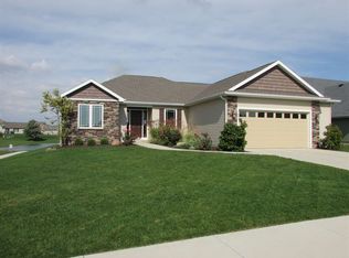 1304 Gateway Trl, Fort Wayne, IN 46845