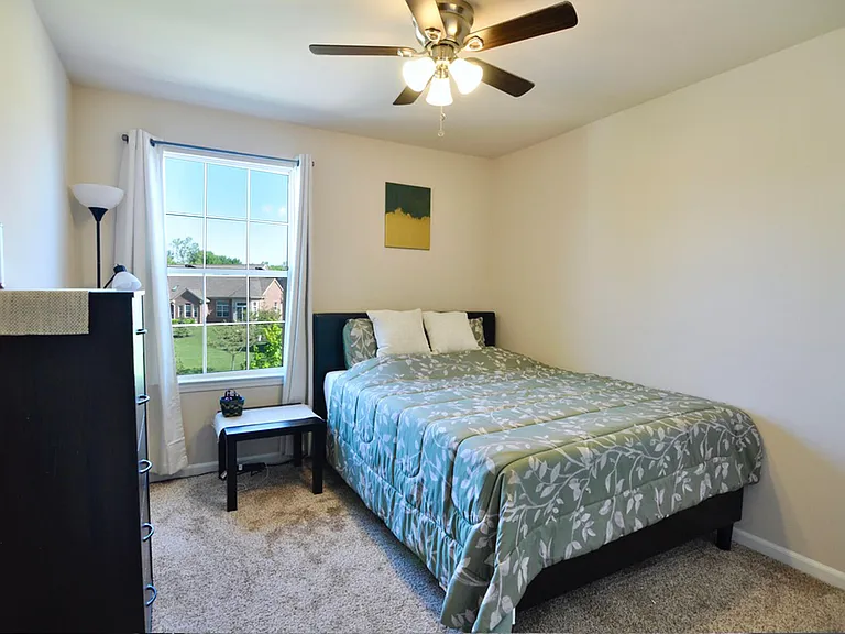 4481 Bridgeview Ln — Photo 44