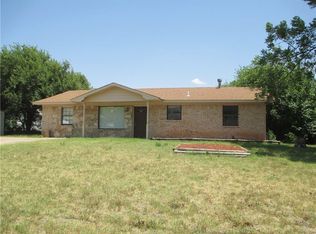 516 N 7th St, Weatherford, OK 73096