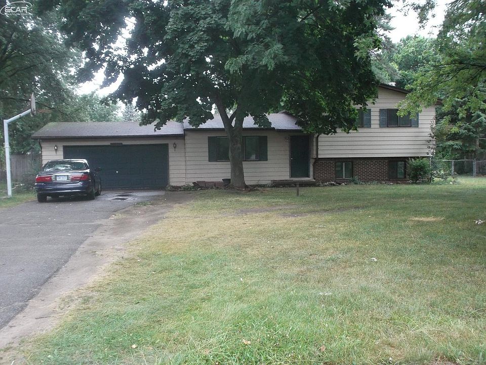 1st image of 12872 Iroquois Dr