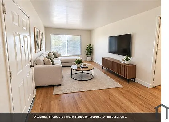 1 bed, $1,693 — Photo 3