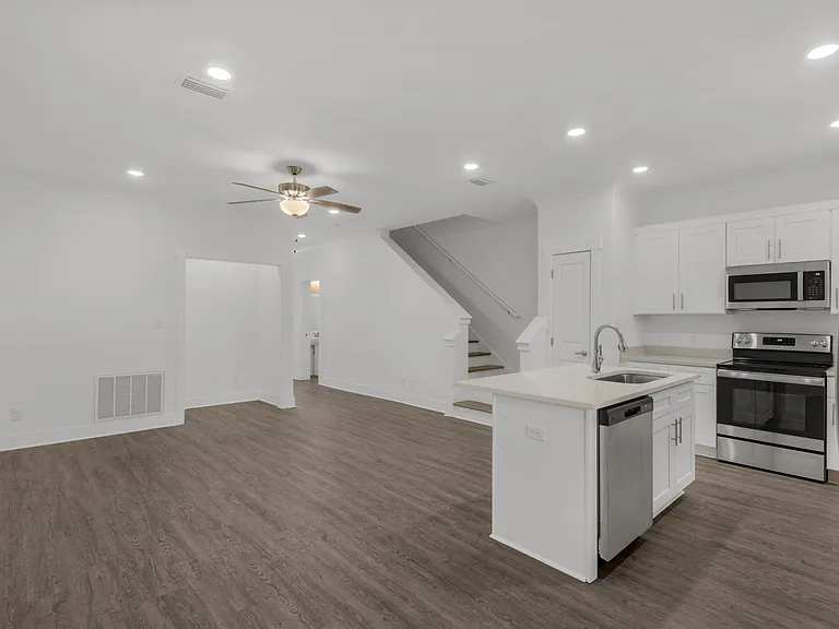 178 Date Palm Ln — Photo 12
